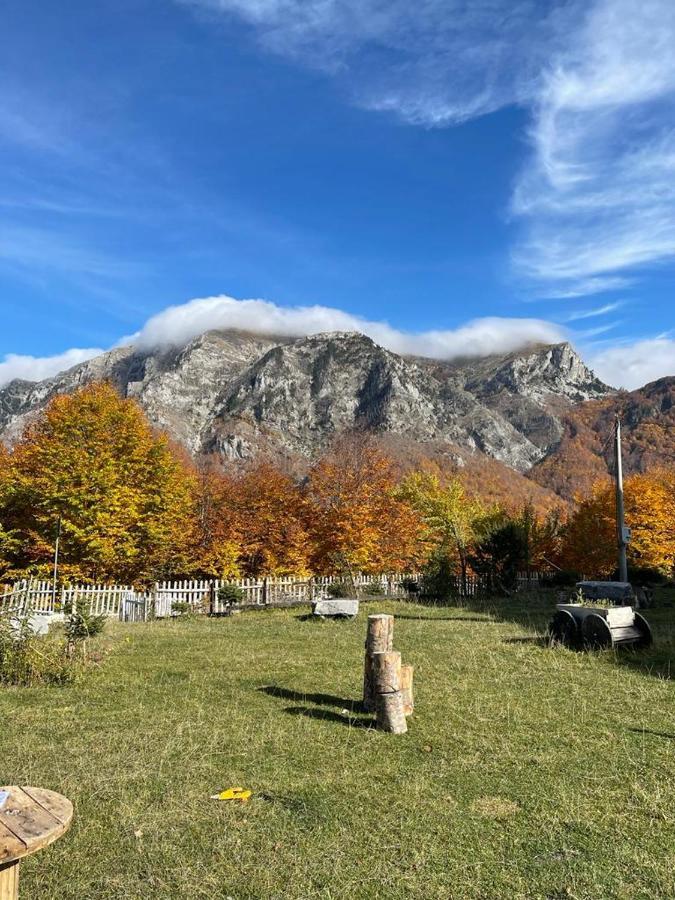 Hotel Kelmendi Lepushe Bagian luar foto