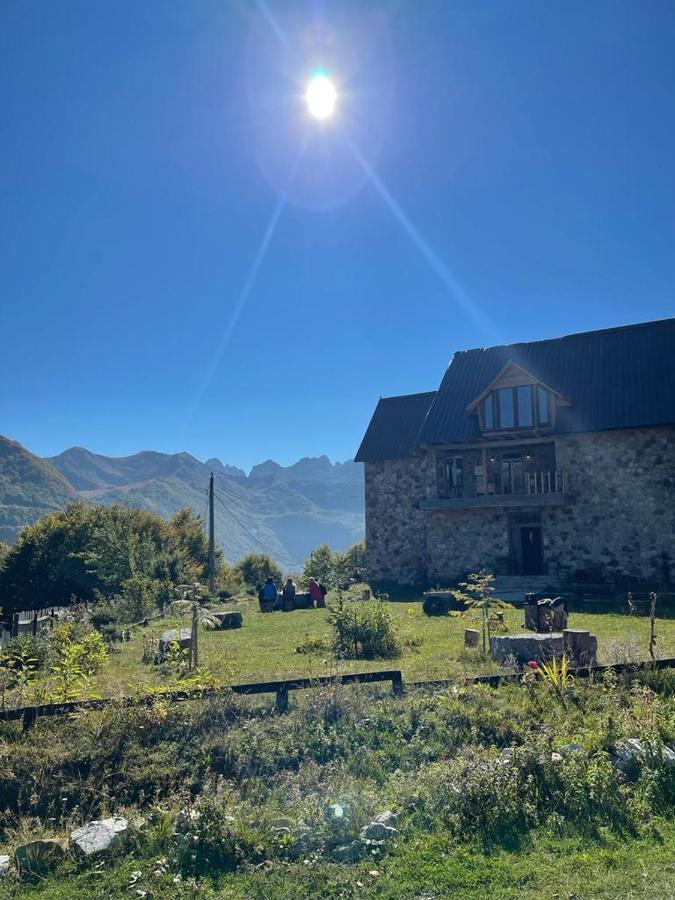 Hotel Kelmendi Lepushe Bagian luar foto